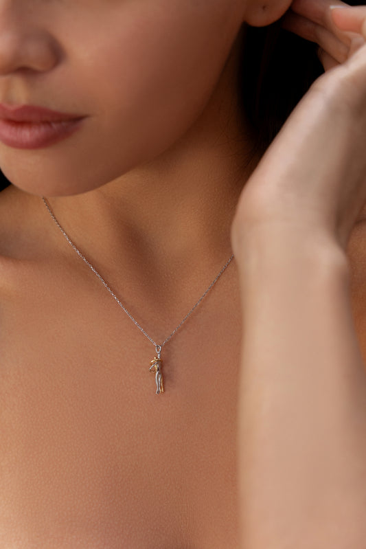 Sarılan Çift Figürlü Kolye | 925 Ayar Gümüş