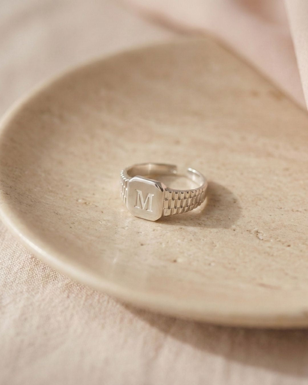 Zincir Dokulu Ayarlanabilir Harf Yüzük | 925 Gümüş