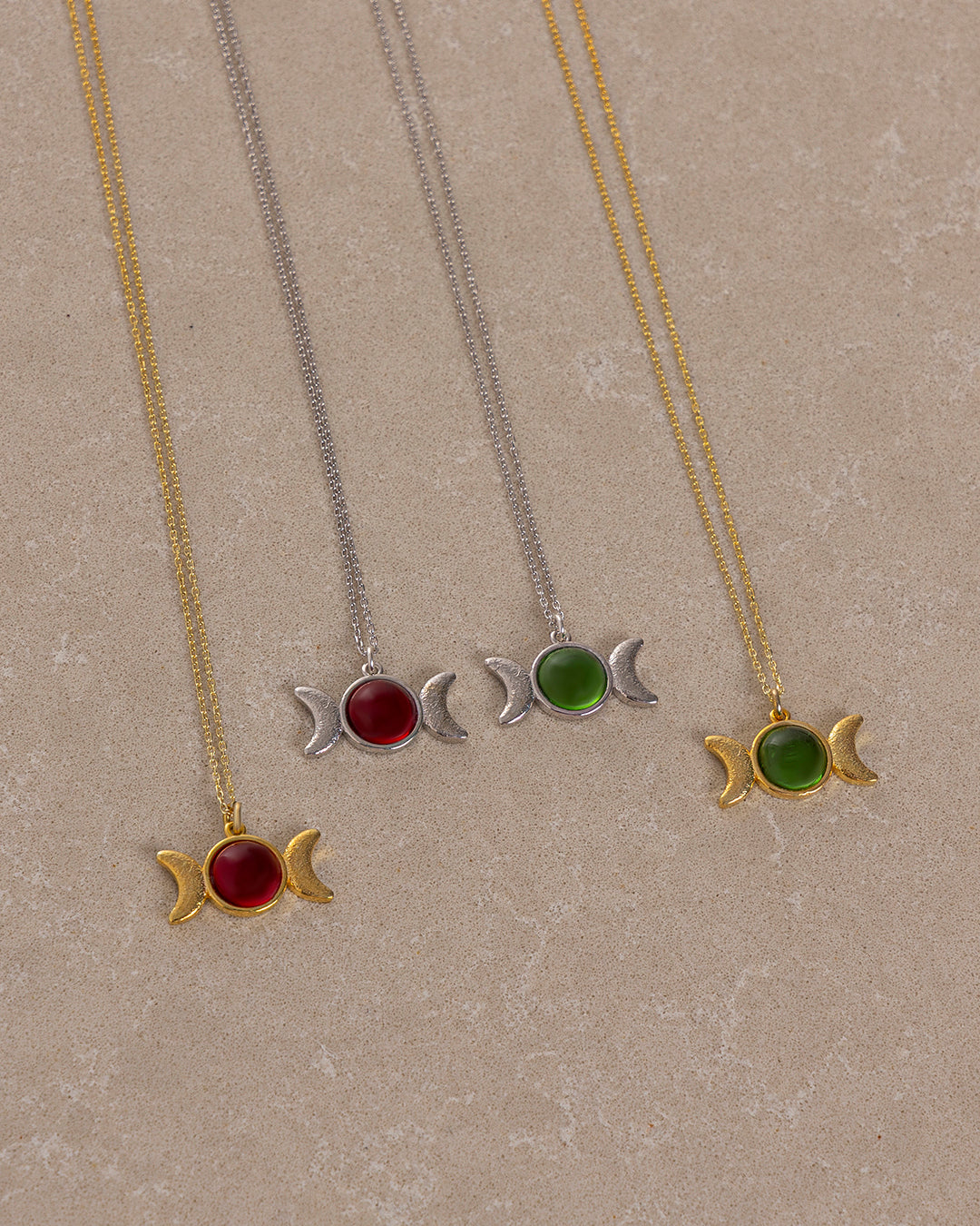 Triple Moon Kolye – Renkli Taşlı Minimalist Tasarım| 925 Ayar Gümüş